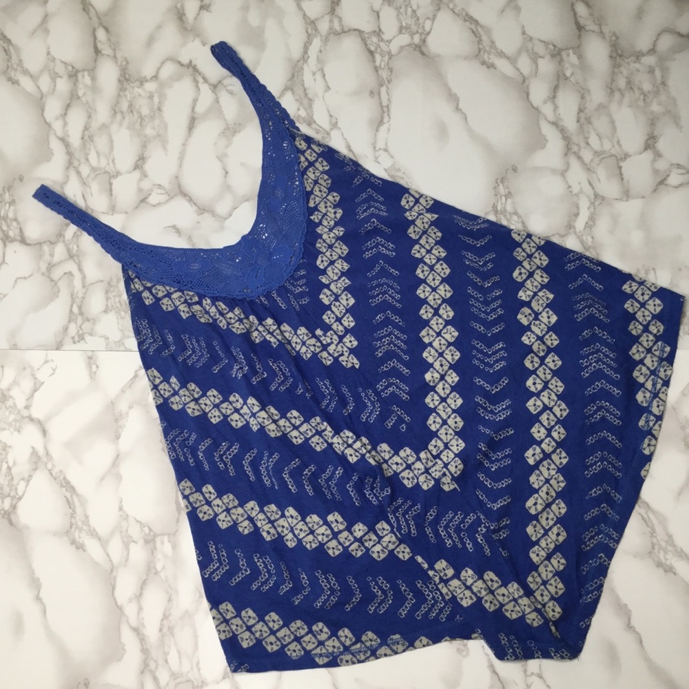 American Eagle Patterned Blue Flowy Tank Top Sz S